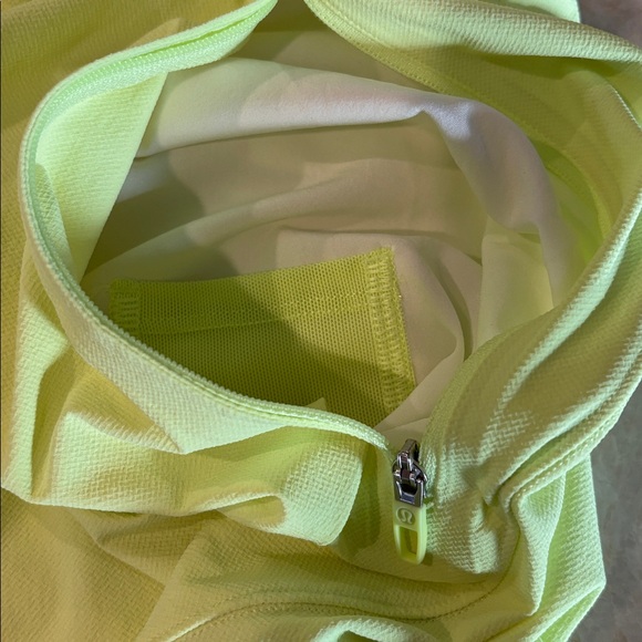 Men’s Lululemon License to train short. - Picture 13 of 13